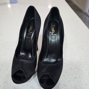 Yves Saint Laurent Elegant Black Peep Toe Heels